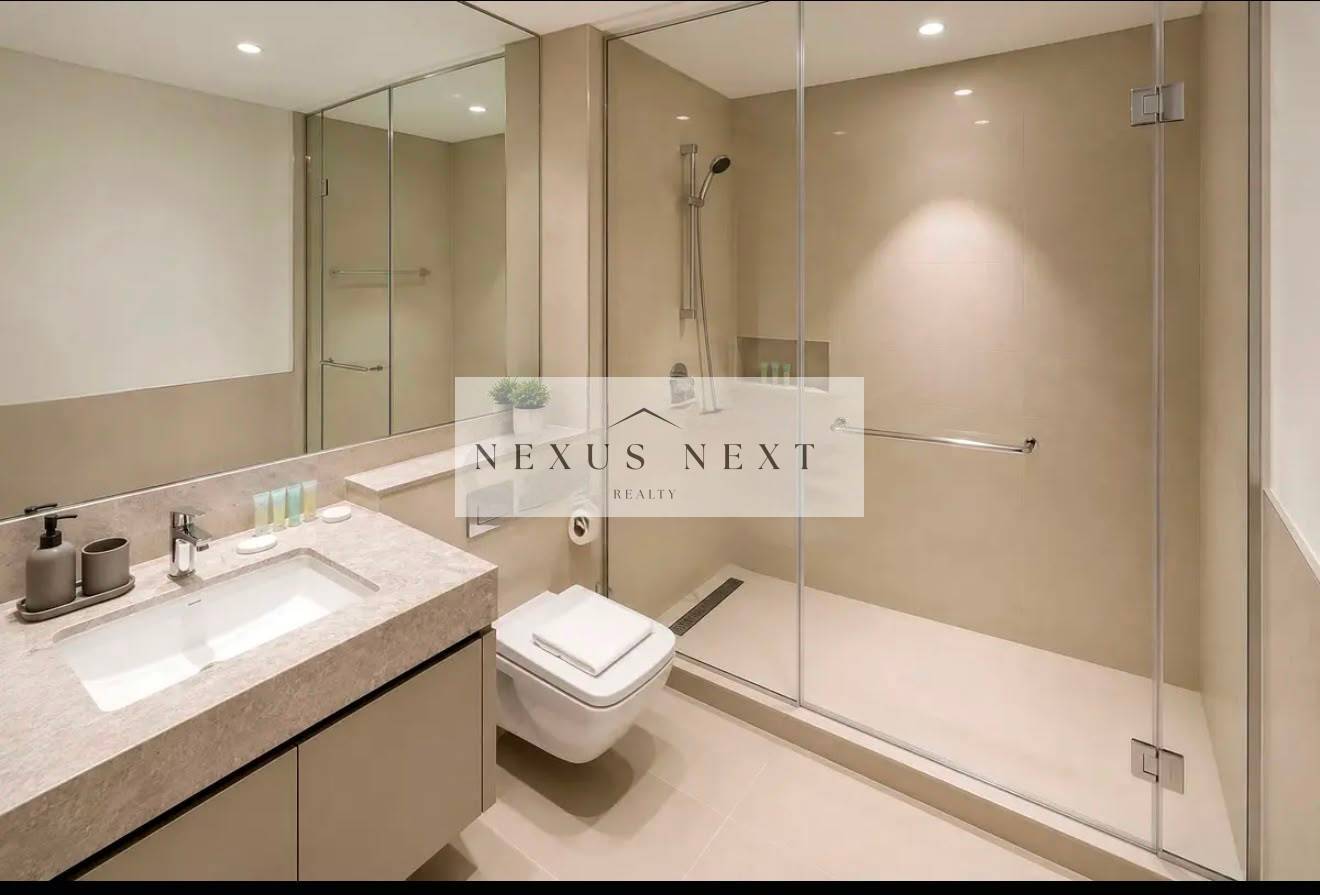 Spacious 2BR | Luxury Apartment | Prime Downtown Location