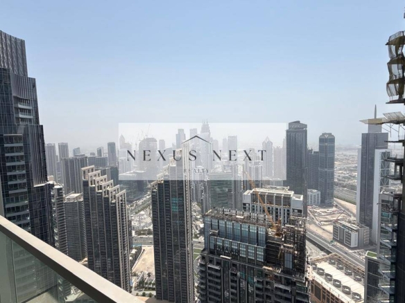 Large Layout 2 BR | Luxury Living | Downtown Dubai