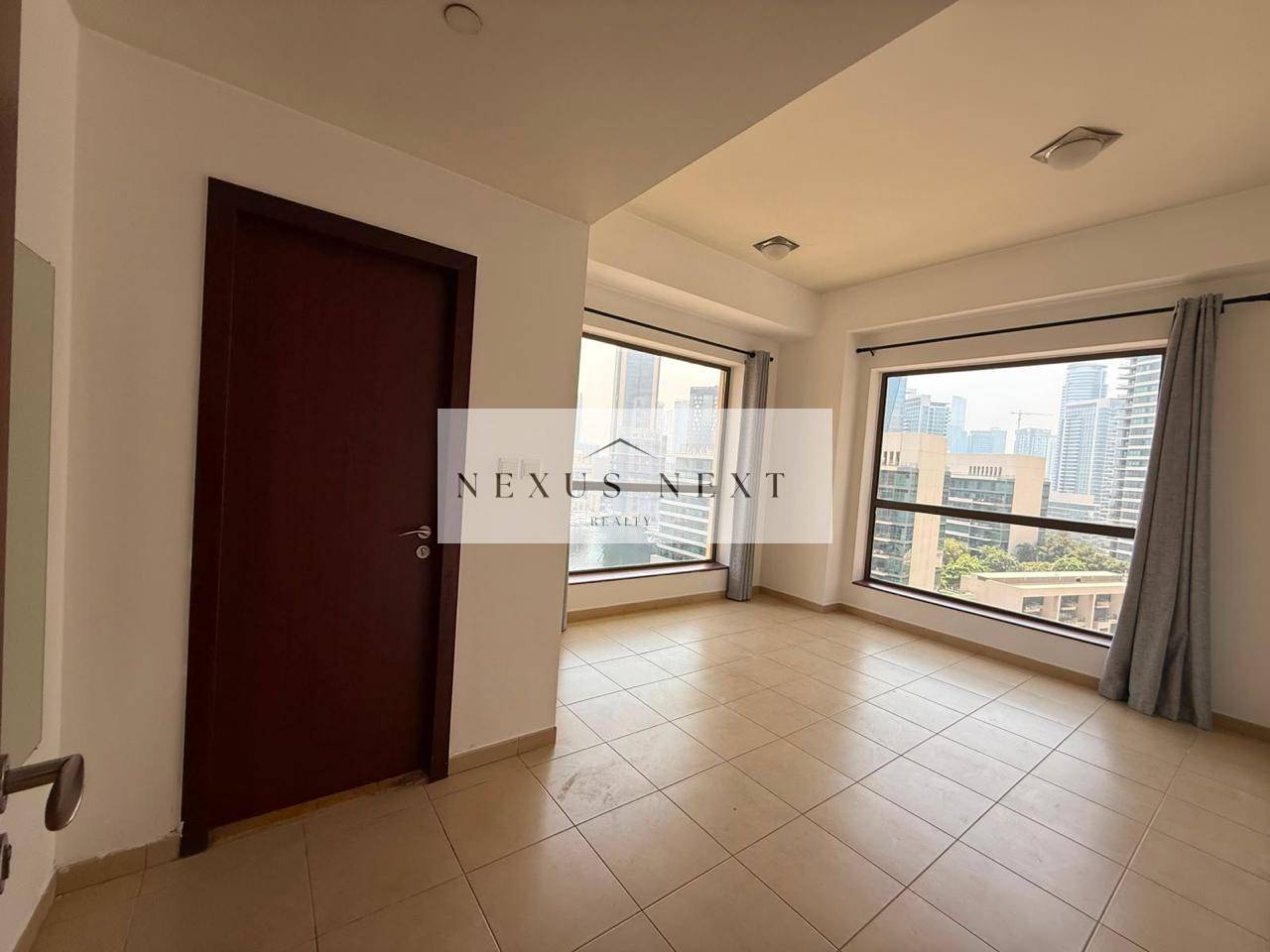 Large Layout 1 BR | Marina View | Corner Unit | Prime Location