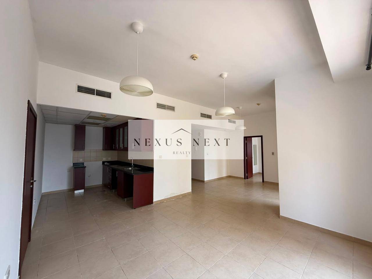 Large Layout 1 BR | Marina View | Corner Unit | Prime Location