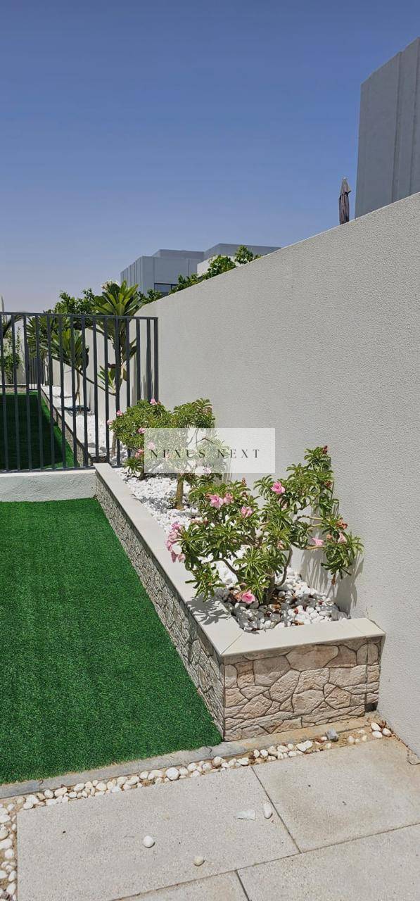 Premium Corner Villa | Big Layout | Private Garden | Furnished