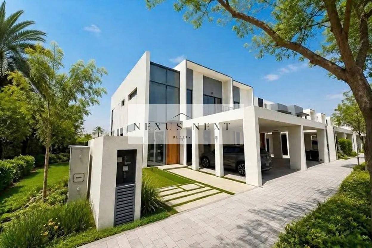 Premium Corner Villa | Big Layout | Private Garden | Furnished