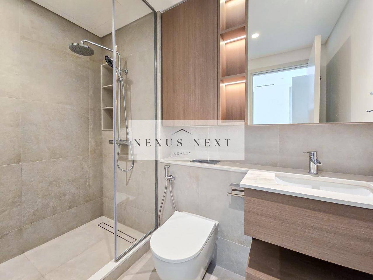 WhatsApp-Image-2026-09-30-at-4.13.03-PM-7 Single Row 3BR Villa | Park View | Premium Location | The Valley | Near Golden Beach