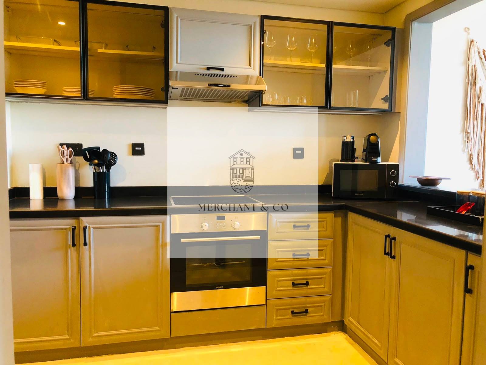 image-1 Spacious Furnished 1BR | Huge Sunny Balcony | Prime Marina Location | Open Road Vie