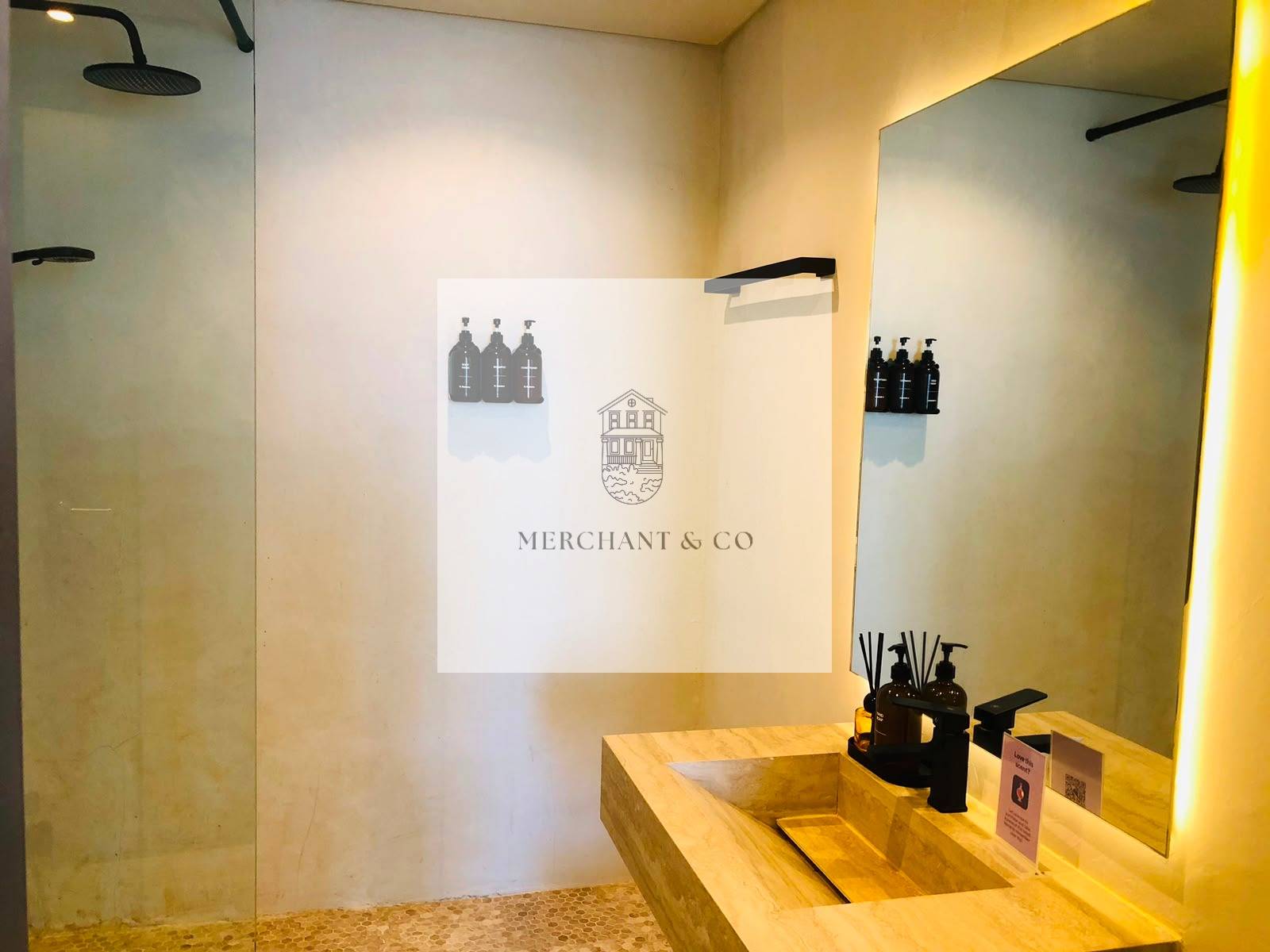 image-20 Spacious Furnished 1BR | Huge Sunny Balcony | Prime Marina Location | Open Road Vie