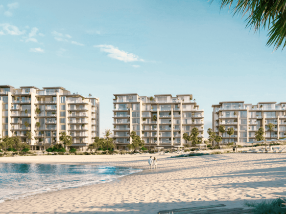 Solaya at La Mer