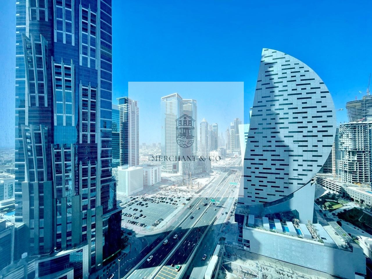 property-image-b7429a203c Fully Fitted | Near to Metro | Higher Floor