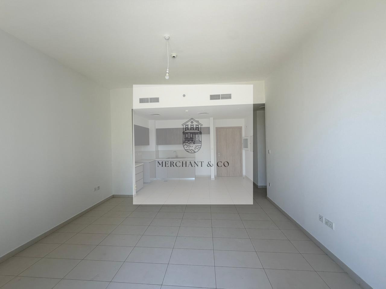 property-image-e21d259546 Burj Khalifa View | Spacious 1 BR | Prime Location