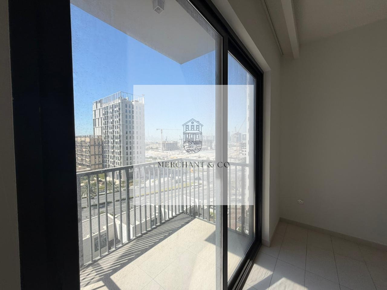 property-image-f327399fa4 Burj Khalifa View | Spacious 1 BR | Prime Location