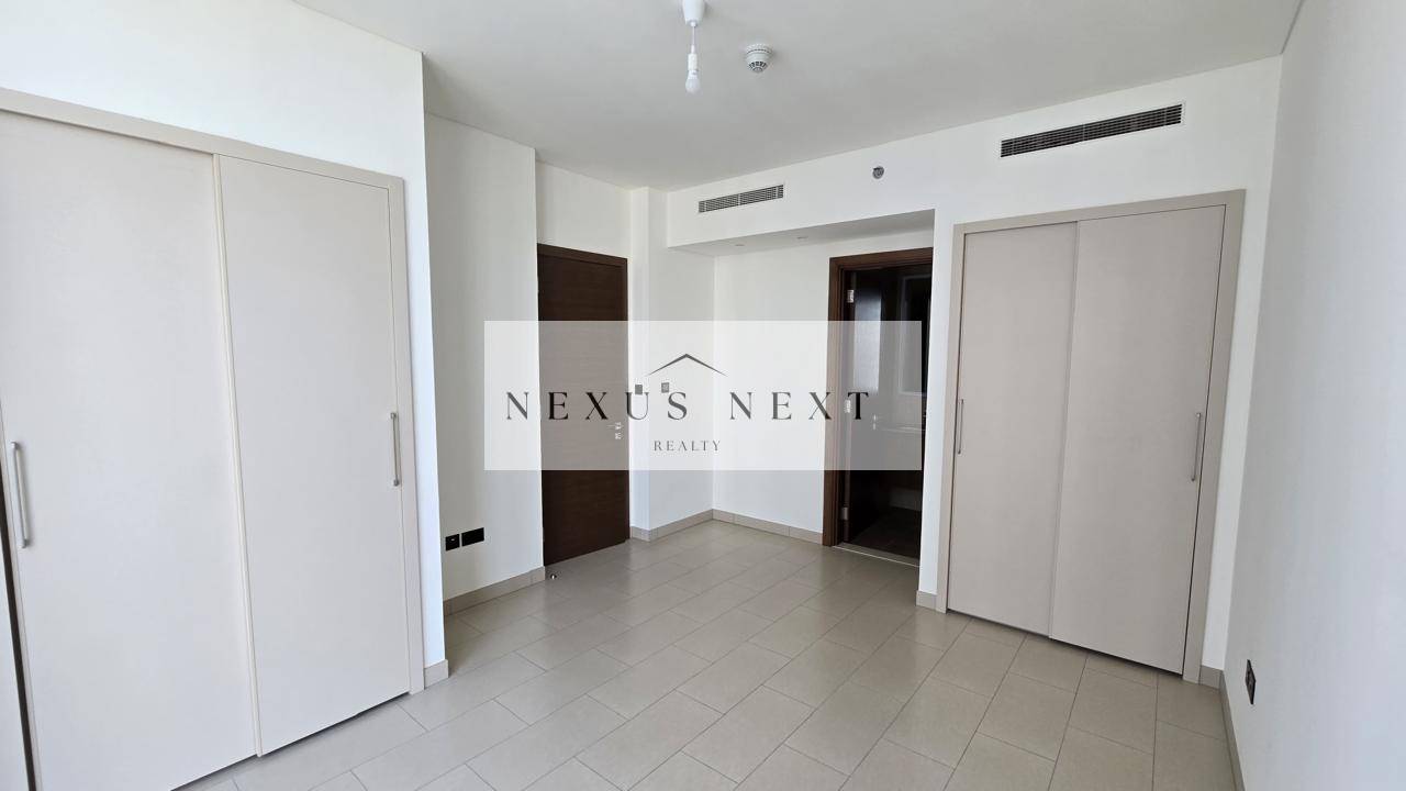 Spacious 2BR | Burj Khalifa View | Prime Location