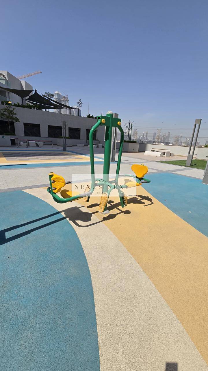 Spacious 2BR | Burj Khalifa View | Prime Location